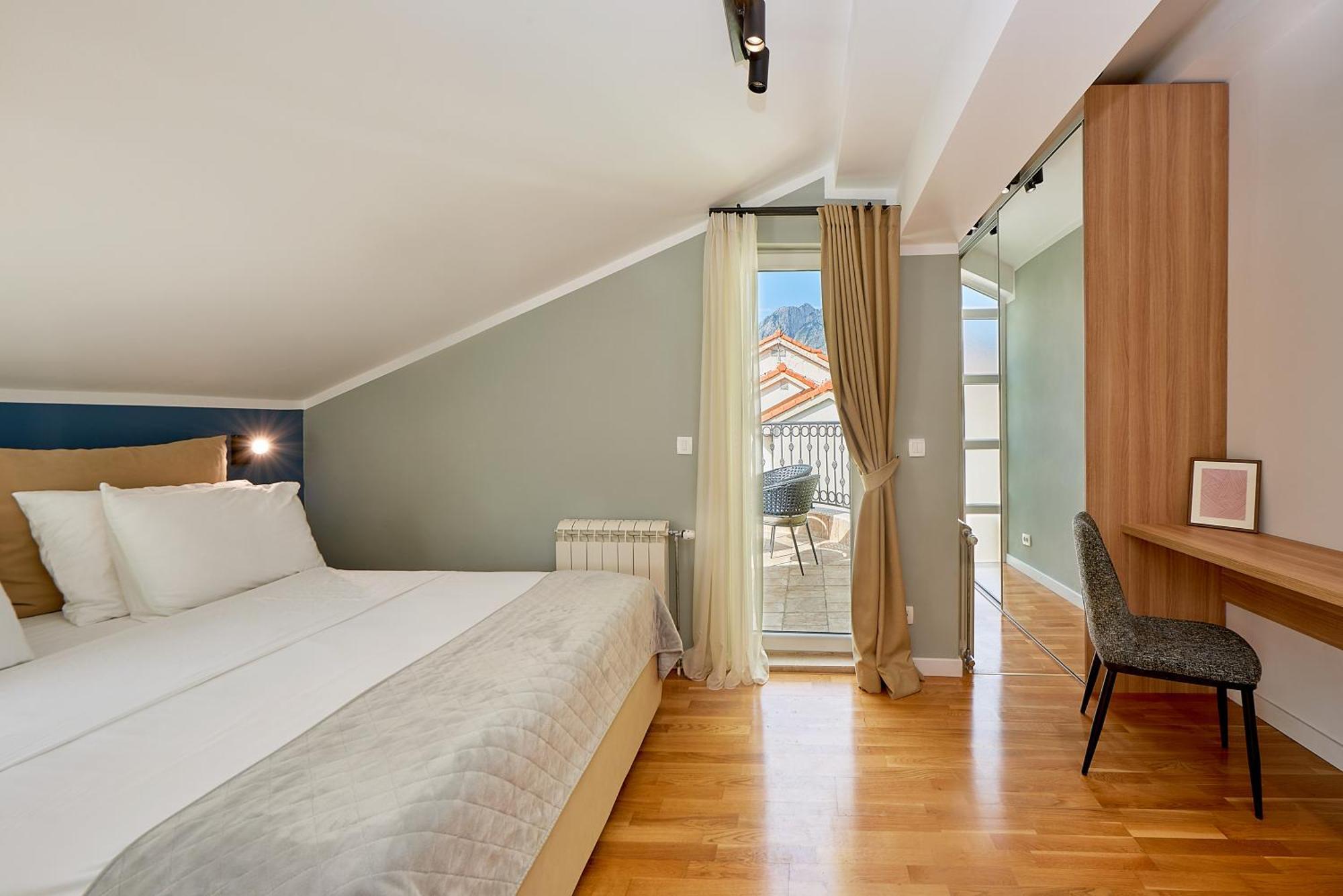דובורטה 2Montenegro Mimoza Apartments מראה חיצוני תמונה