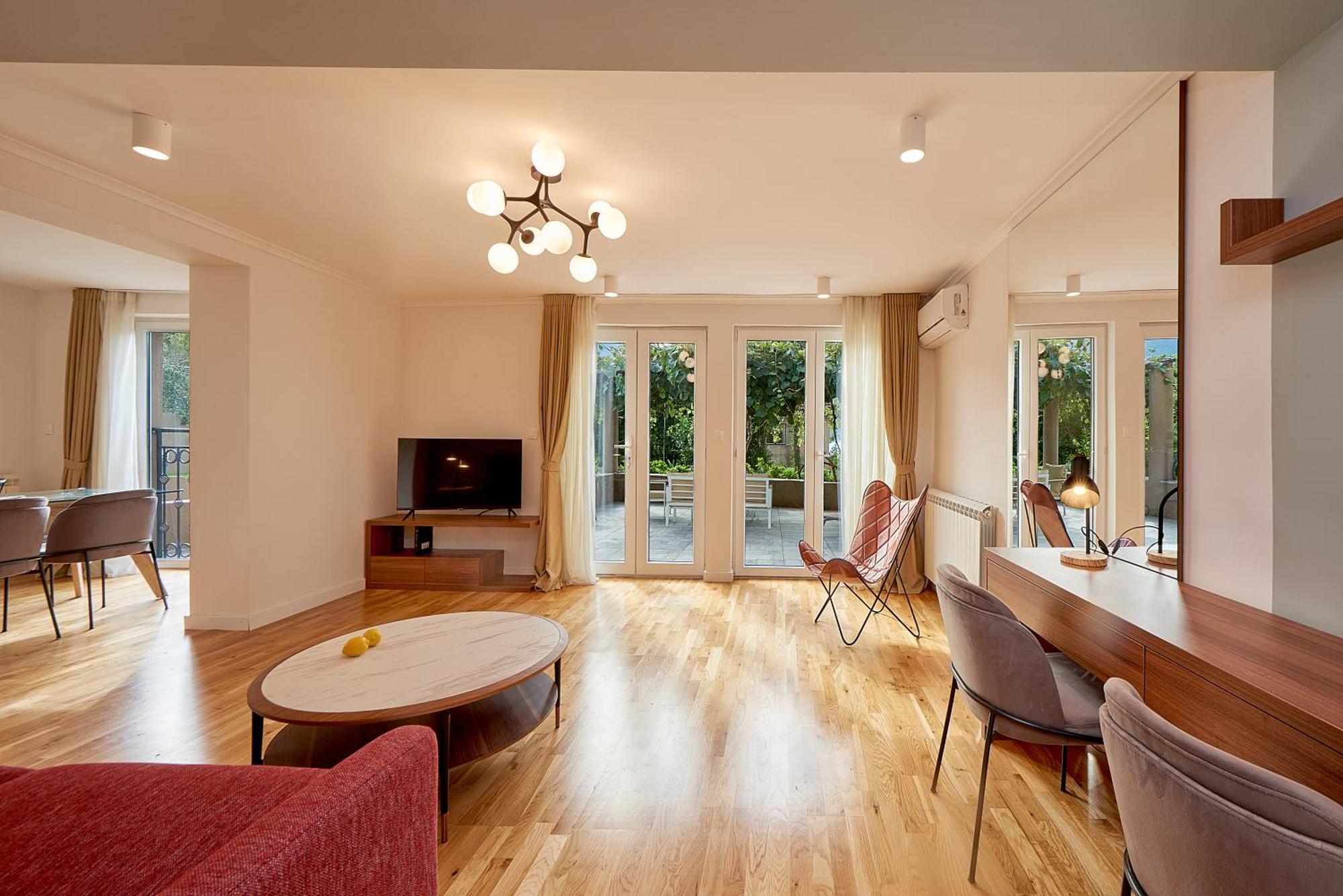 דובורטה 2Montenegro Mimoza Apartments מראה חיצוני תמונה