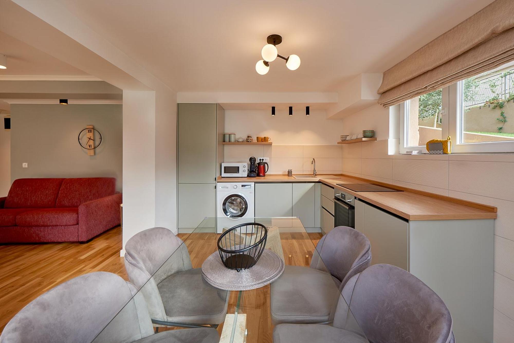 דובורטה 2Montenegro Mimoza Apartments מראה חיצוני תמונה